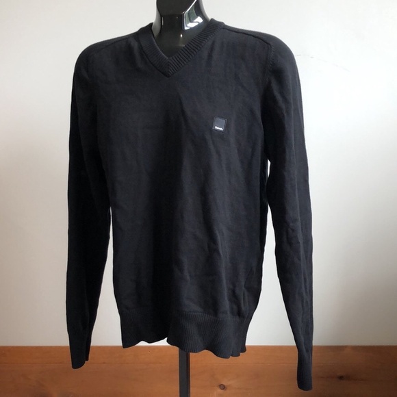 Bench Tops - Bench Black V-neck Top